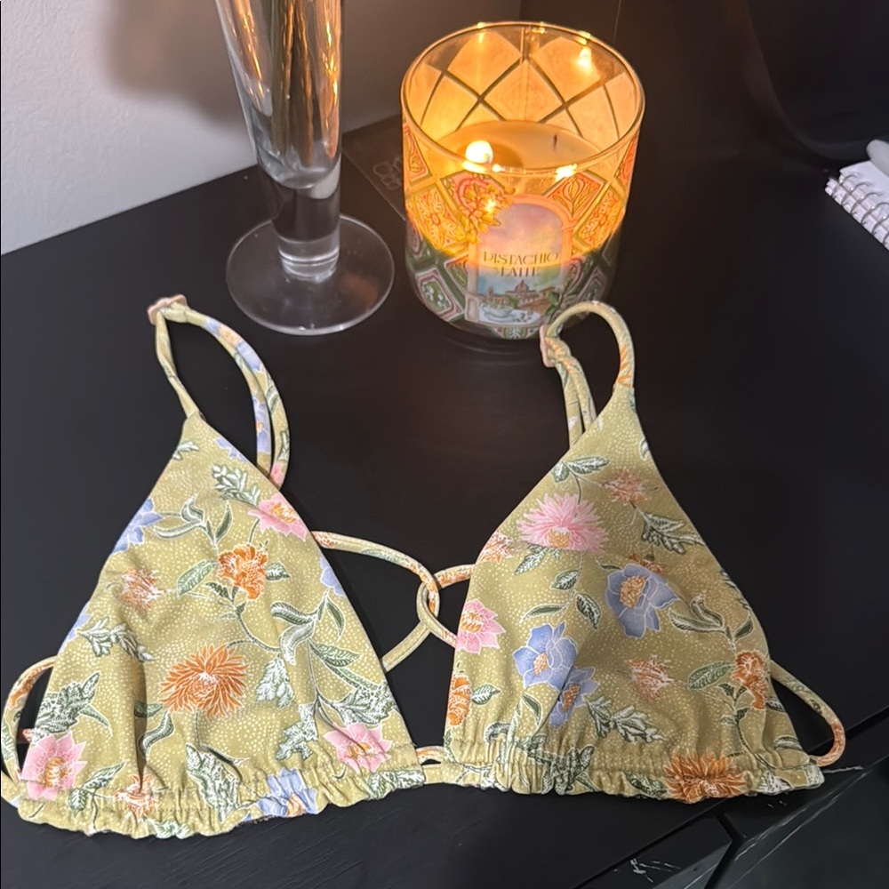 ACACIA 'Jardin' bikini top